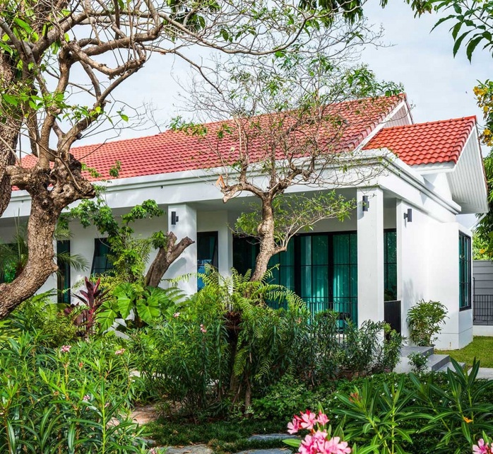 Ngôi nhà màu trắng thanh lịch mang lại cảm giác ấm áp cho chủ nhân - Ảnh 5. Ngôi nhà màu trắng thanh lịch mang lại cảm giác ấm áp cho chủ nhân - Ảnh 5.