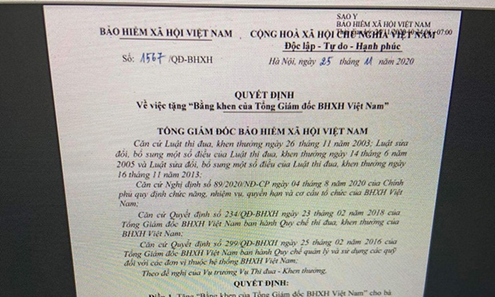 Một người dân được BHXH Việt Nam tặng bằng khen và 10 triệu đồng - Ảnh 1.