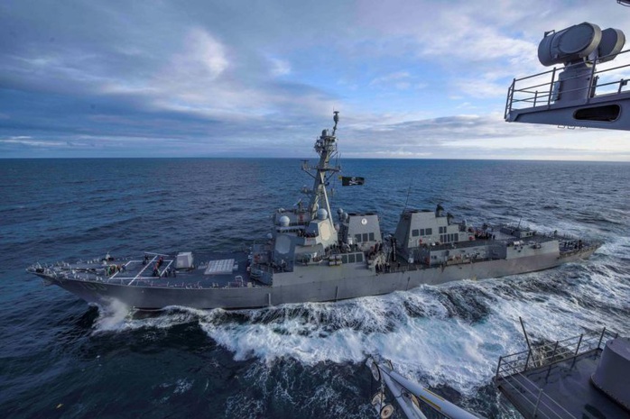Mỹ công bố “chiến lược kìm chân” Trung Quốc ở biển Đông - Ảnh 1.