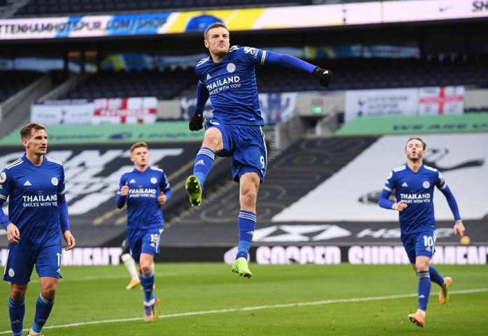 Quật ngã chủ nhà Tottenham, Leicester đòi ngôi nhì Ngoại hạng Anh - Ảnh 3.