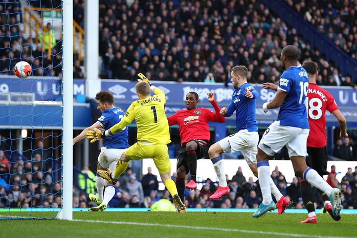 Everton tử chiến Man United dịp Giáng sinh - Ảnh 1.