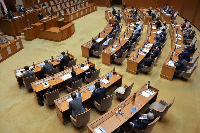 Hội đồng tỉnh Okinawa phản đối phát ngôn của ông Vương Nghị  - Ảnh 1.