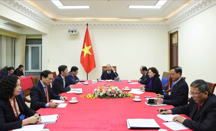Thủ tướng Nguyễn Xuân Phúc trao đổi với Tổng thống Mỹ Donald Trump về thao túng tiền tệ - Ảnh 2.