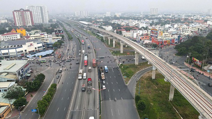Giá bất động sản tăng vọt khắp nơi - Ảnh 2. Giá bất động sản tăng vọt khắp nơi - Ảnh 2.
