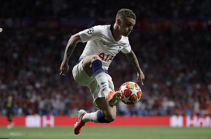 Kieran Trippier proibido de jogar futebol até 28 de fevereiro - Renascença