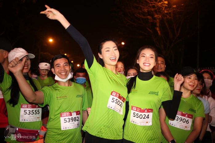 Hơn 4.500 người tham gia giải chạy VnExpress Marathon Huế 2020 - Ảnh 6.