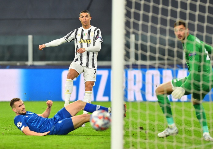 Morata phủ nhận Ronaldo cướp công, sao Juventus chạm kỳ tích 750 bàn thắng - Ảnh 3.