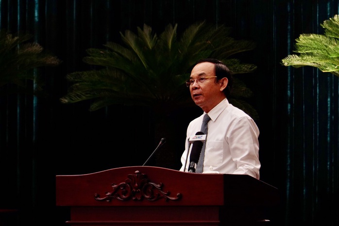 Khai mạc Hội nghị  lần thứ 2 Ban Chấp hành Đảng bộ TP HCM khóa XI  - Ảnh 1.