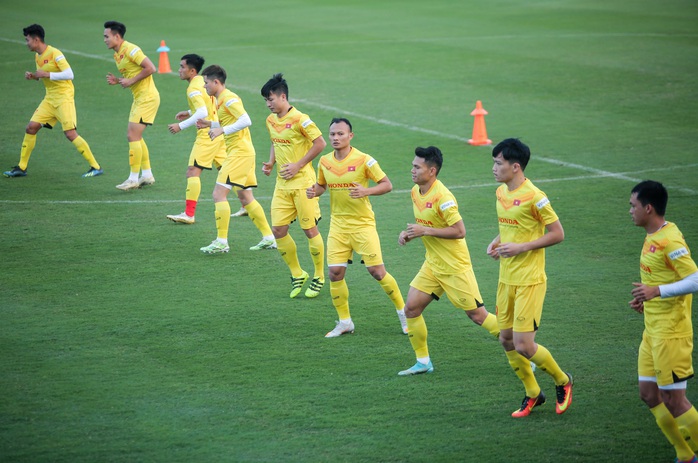 Tài năng trẻ đang lên Nguyễn Hai Long tiếc nuối chia tay đội tuyển vì chấn thương - Ảnh 11.