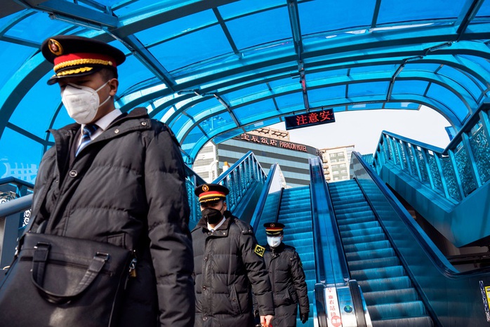 Virus corona: Bắc Kinh tăng cường “bế quan tỏa cảng” - Ảnh 2.