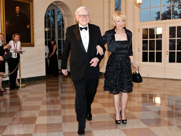 Cuộc hôn nhân kỳ lạ của tỷ phú Warren Buffett - Ảnh 10.