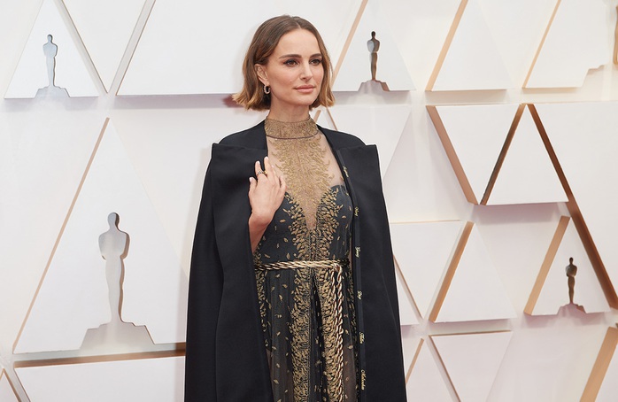 Thiên nga đen Natalie Portman phản bác chỉ trích giả tạo - Ảnh 1.