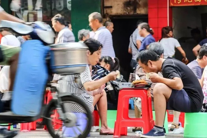Đặc sản mì trứ danh từng gây nghiện ở Vũ Hán - Ảnh 6.