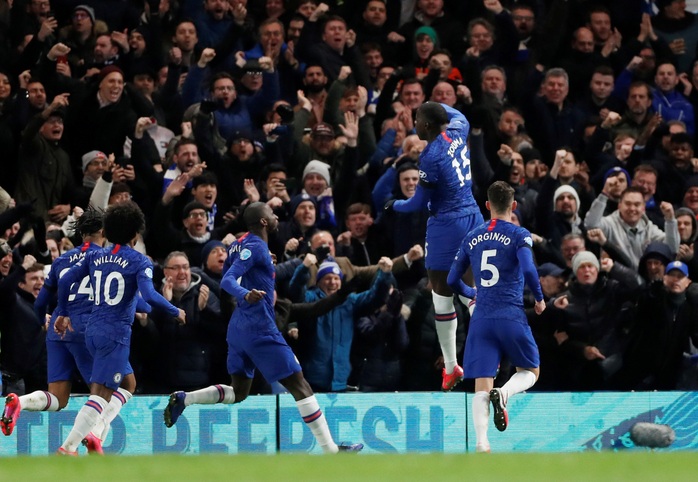 Man United đại phá Chelsea, thắng 2-0 ở Stamford Bridge - Ảnh 6.