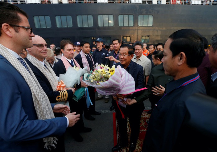 Thủ tướng Hun Sen bảo vệ quyết định cho du thuyền Westerdam cập cảng - Ảnh 1.