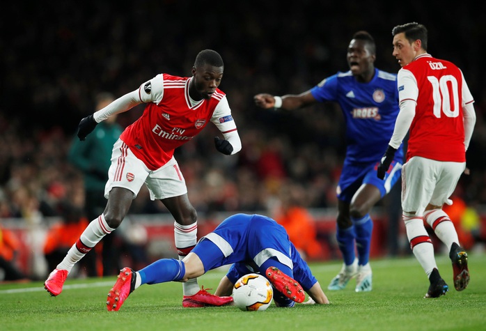 Đương kim á quân Arsenal bị loại sốc vòng knock-out Europa League - Ảnh 1.