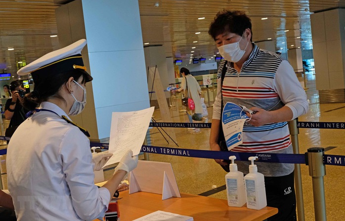 Thêm 2 quốc gia có hành khách nhập cảnh Việt Nam phải khai báo y tế - Ảnh 1.