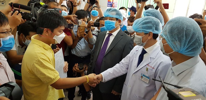 Hôm nay, bệnh nhân Trung Quốc thứ 2 được điều trị corona tại TP HCM xuất viện - Ảnh 1.