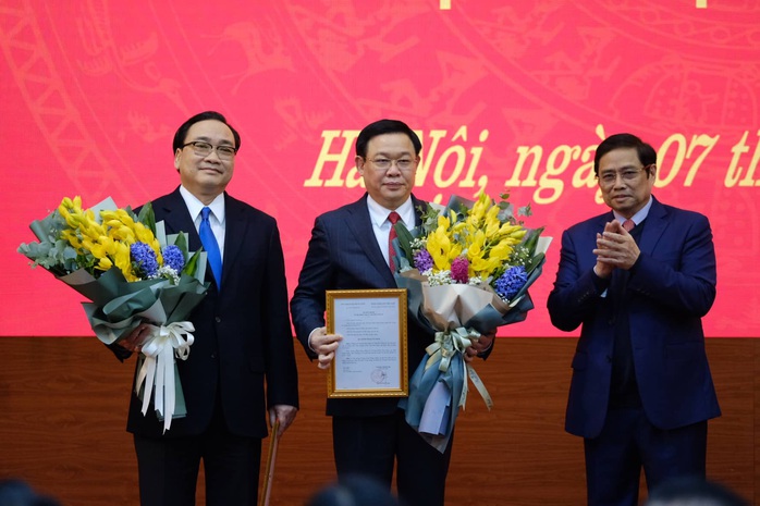 Bộ Chính trị phân công Phó Thủ tướng Vương Đình Huệ làm Bí thư Thành ủy Hà Nội - Ảnh 3.