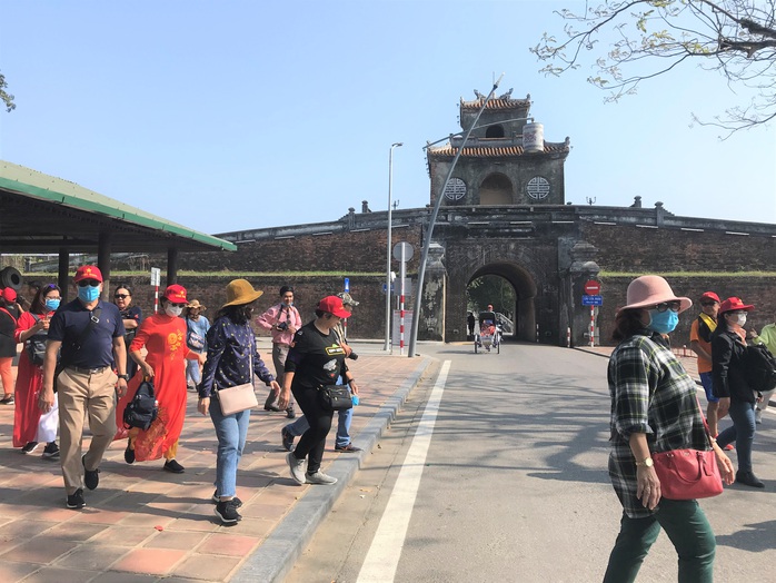 Đưa xe tăng, máy bay... ở bảo tàng ra khỏi kinh thành Huế bằng cách nào? - Ảnh 6.