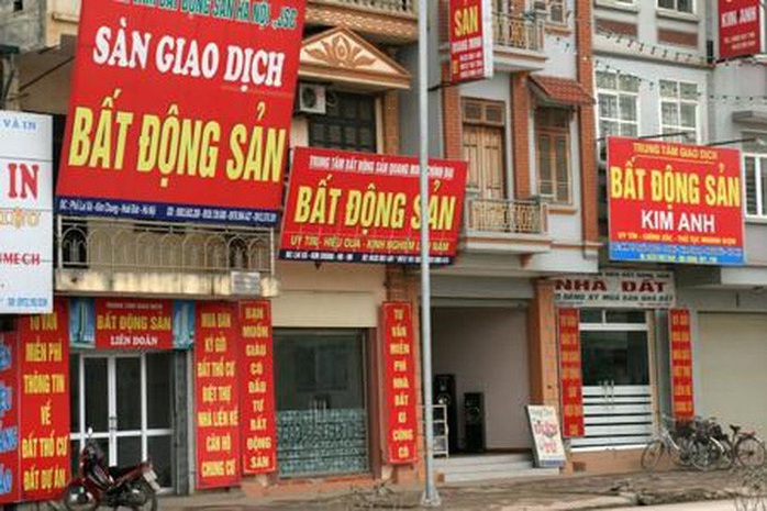 Bất động sản “ngấm đòn”, hơn 300 sàn môi giới đóng cửa - Ảnh 1. Bất động sản “ngấm đòn”, hơn 300 sàn môi giới đóng cửa - Ảnh 1.