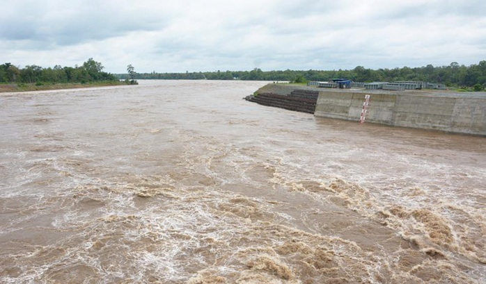 Campuchia tạm dừng các kế hoạch ở đập sông Mekong - Ảnh 2.