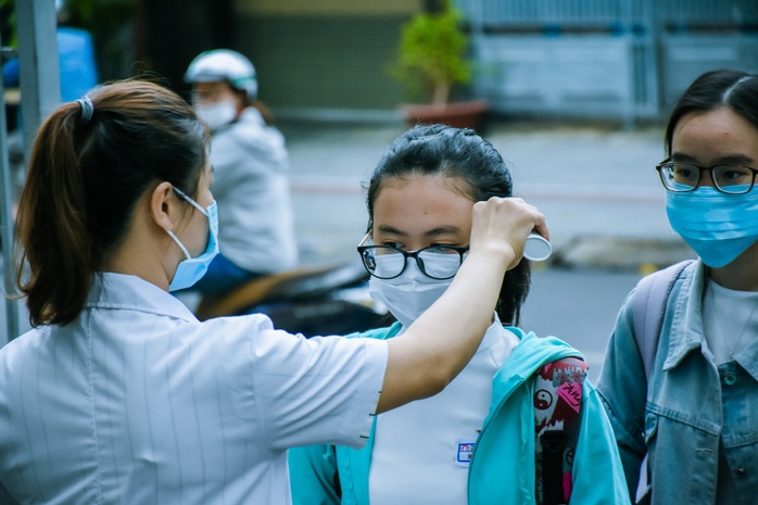 Sau nghỉ Tết, ĐH Đà Nẵng thông báo học trực tuyến để phòng dịch Covid-19 - Ảnh 1.