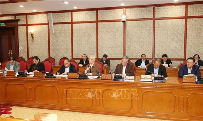 Tổng Bí thư, Chủ tịch nước chủ trì họp Bộ Chính trị về công tác phòng, chống dịch Covid-19 - Ảnh 4.