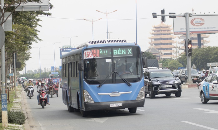 Covid-19: Taxi, xe như Grab không được bật máy lạnh khi chở khách - Ảnh 1.