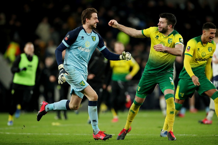 Người nhện thành tội đồ, Tottenham bị loại sốc ở FA Cup - Ảnh 6.