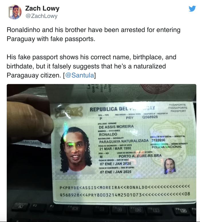 Ronaldinho bị bắt ở Paraguay vì dùng hộ chiếu giả  - Ảnh 1.