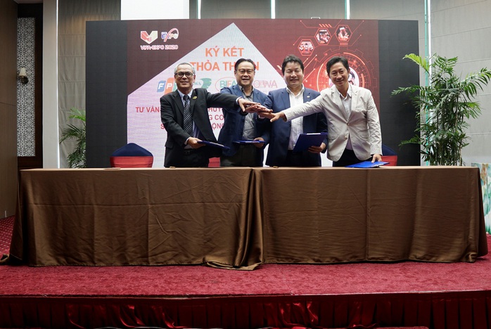 FPT hợp tác với 3 hiệp hội ngành gỗ thúc đẩy chuyển đổi số ngành gỗ Việt Nam - Ảnh 1. FPT hợp tác với 3 hiệp hội ngành gỗ thúc đẩy chuyển đổi số ngành gỗ Việt Nam - Ảnh 1.