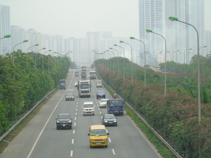 Hà Nội ngày đầu thực hiện cách ly toàn xã hội để phòng, chống đại dịch Covid-19 - Ảnh 17.