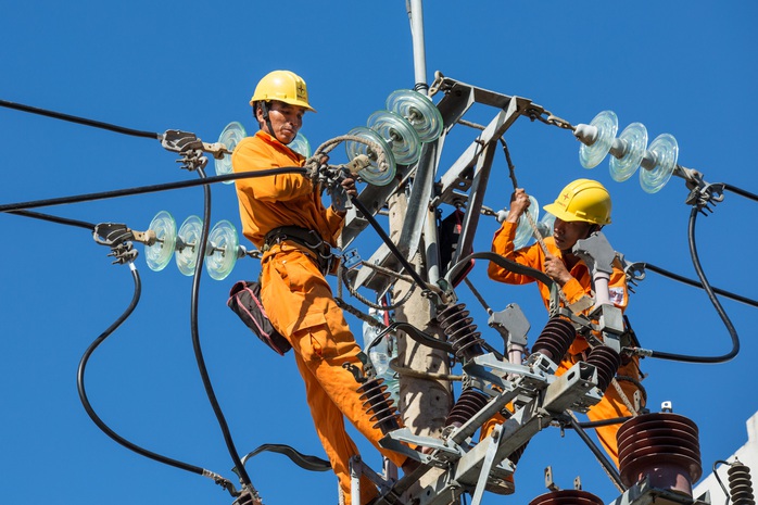 EVNCPC: Khuyến cáo tiền điện tăng cao trong đợt nắng nóng và dịch bệnh Covid -19 - Ảnh 1. EVNCPC: Khuyến cáo tiền điện tăng cao trong đợt nắng nóng và dịch bệnh Covid -19 - Ảnh 1.