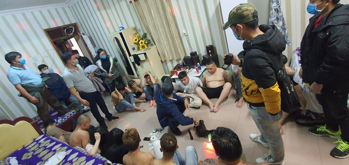 Hàng chục người thuê khách sạn phê ma túy giữa đại dịch ở Đà Lạt - Ảnh 2.