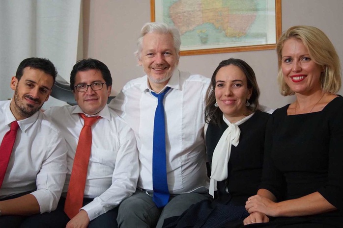 Ông chủ WikiLeaks bí mật có 2 con với luật sư tại đại sứ quán Ecuador - Ảnh 1.