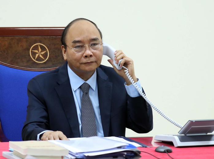 Thủ tướng điện đàm, mời Thủ tướng Nga sớm thăm Việt Nam - Ảnh 1.