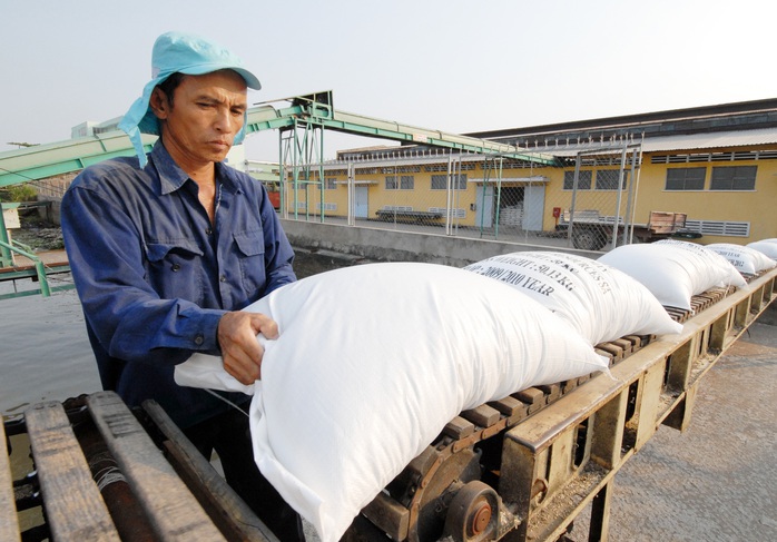 Địa phương bắt bẻ Bộ Công Thương vì sao lại áp hạn ngạch xuất khẩu gạo? - Ảnh 1.
