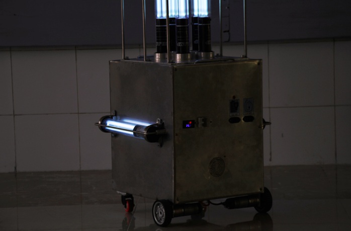 Cận cảnh Robot điều khiển từ xa, diệt virus bằng tia UV - Ảnh 5.