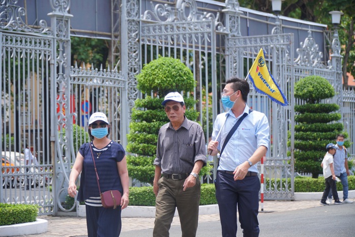 Sống lại giây phút “Tiến về Sài Gòn” - Ảnh 2.