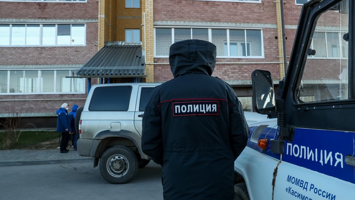 Nga: Bắn chết 5 người hàng xóm vì cách ly ồn ào - Ảnh 1.