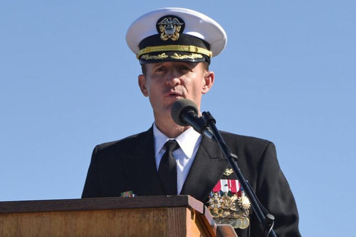 Quyền Bộ trưởng Hải quân Mỹ từ chức vì chê thuộc cấp ngu ngốc - Ảnh 2.