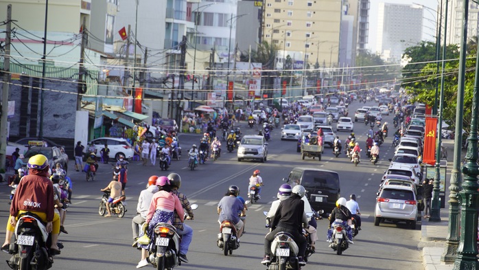 Bà Rịa-Vũng Tàu: Quán bar, vũ trường được hoạt động trở lại trước kỳ nghỉ lễ - Ảnh 1.