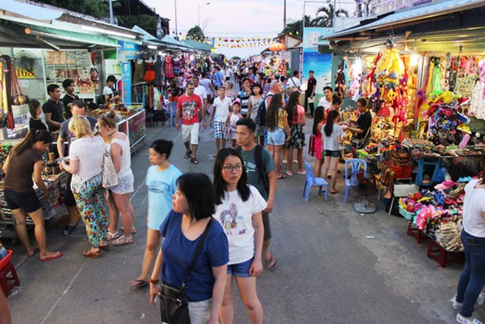 Phố đi bộ Nha Trang làm đúng chủ trương - Ảnh 1.