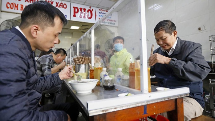 Trang tin Úc: Áp đảo dịch bệnh, Việt Nam có thành quả chống Covid-19 đáng ghen tị - Ảnh 2.