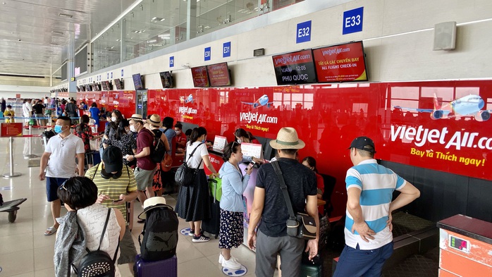 Thay đổi sảnh làm thủ tục tại sân bay Nội Bài đối với các hãng hàng không - Ảnh 1.