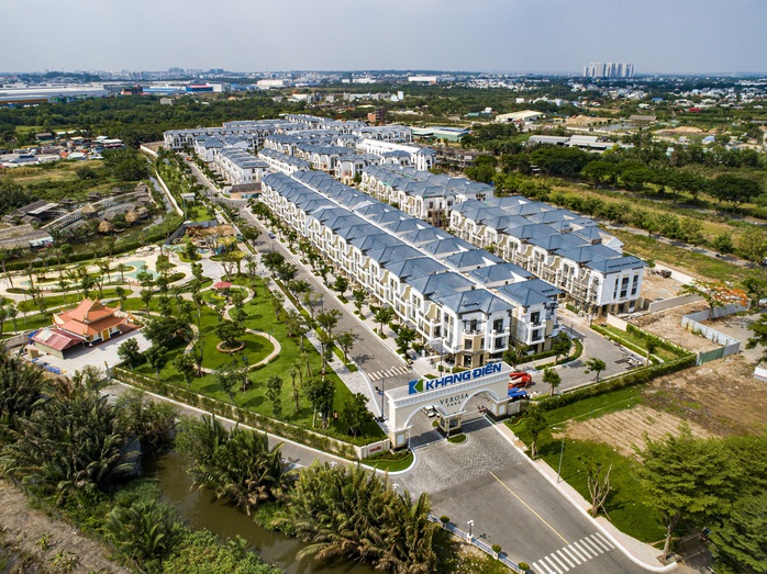 Nhà liên kế, biệt thự cao cấp tại khu Đông TP HCM thu hút cộng đồng cư dân - Ảnh 1.