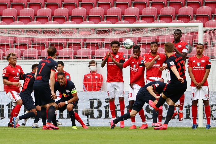 Timo Werner lập hat-trick, Liverpool bỏng mắt với sao RB Leipzig - Ảnh 2.