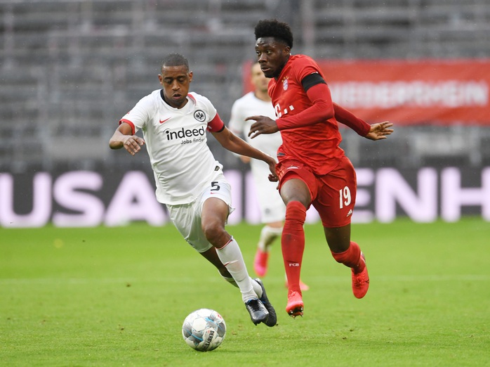 Alphonso Davies: Cậu bé Ghana di dân tỏa sáng ở Bundesliga - Ảnh 8.