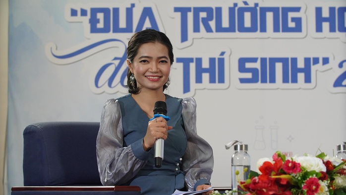 Trực tuyến Đưa trường học đến thí sinh: Ôn thi hiệu quả, chọn bài thi phù hợp - Ảnh 7.